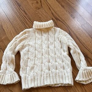 Zara Ivory Cable Knit cozy sweater